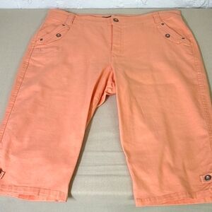 Gloria Vanderbilt Crops Size 14. EUC